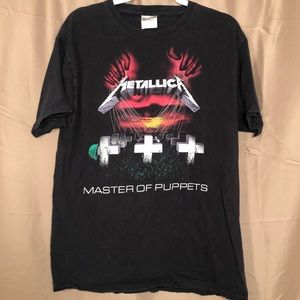 Metallica shirt